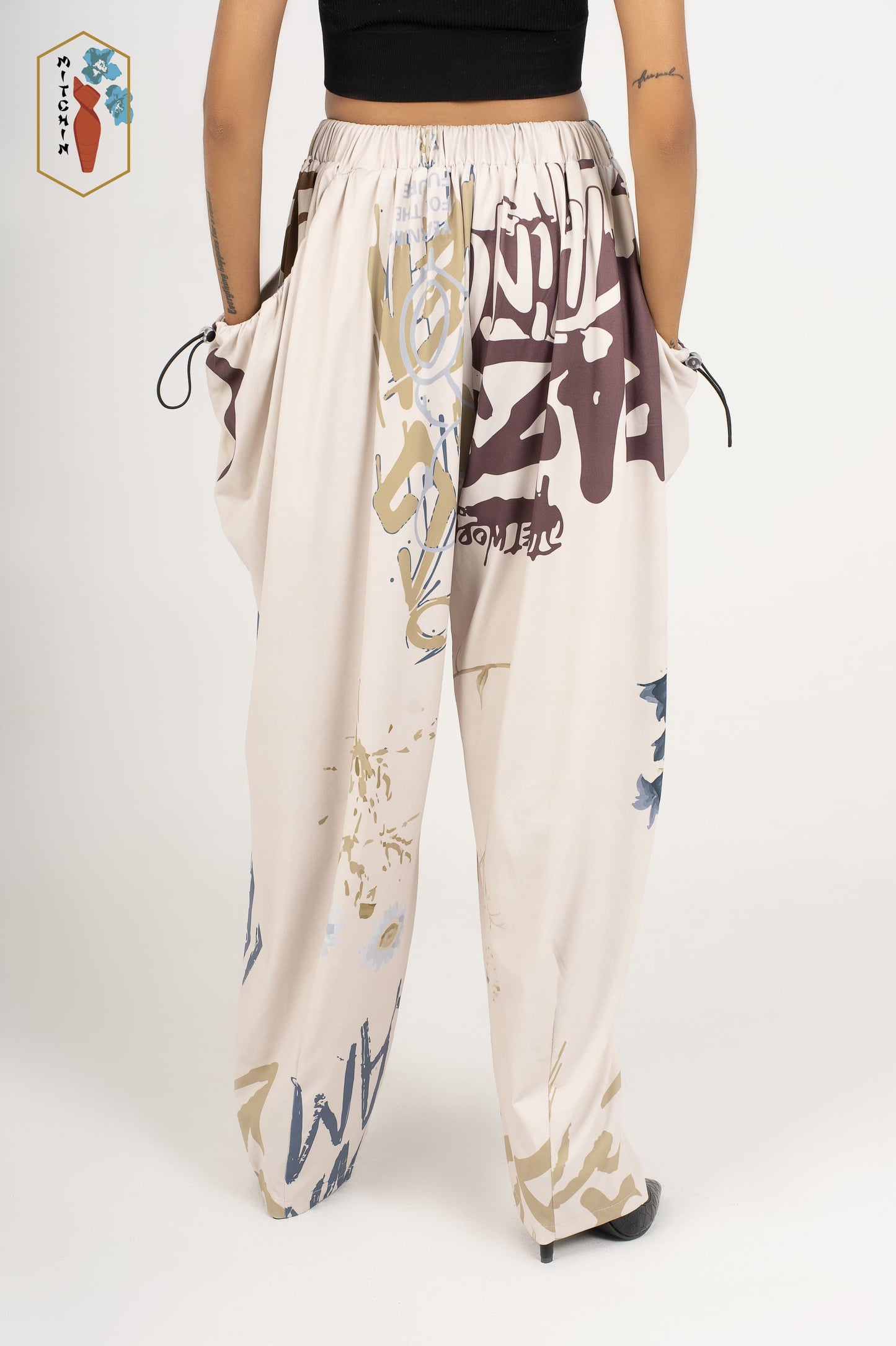 Oversized pants