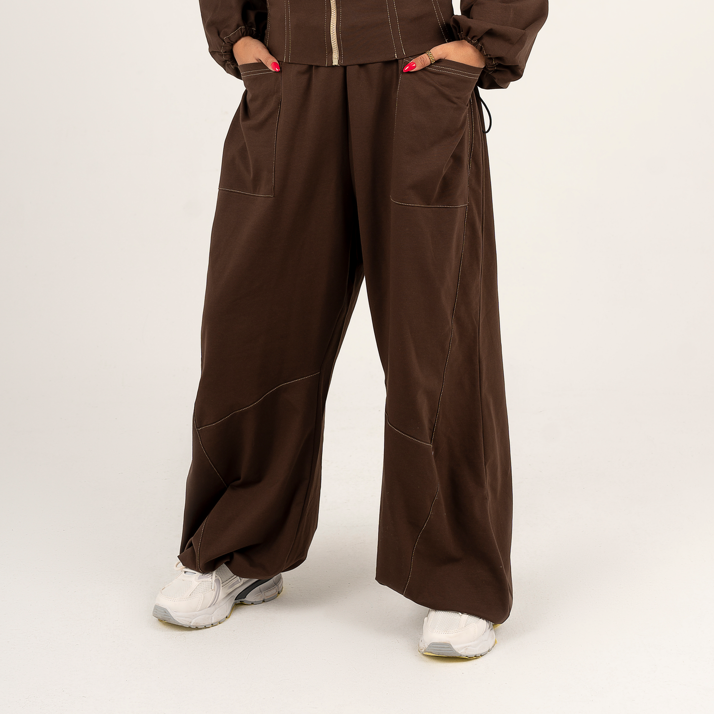 Double Pocket Wide-Leg Cargo Pants (cocoa color)